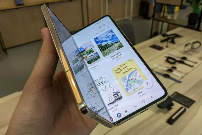 samsung galaxy z fold4