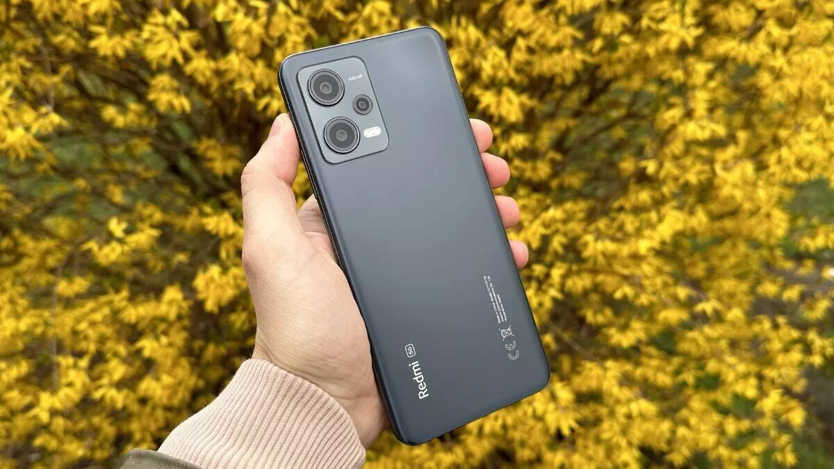 Redmi Note 12 je hit. Jde o zdaleka nejlevnější telefon s 200Mpx foťákem a 120W nabíjením