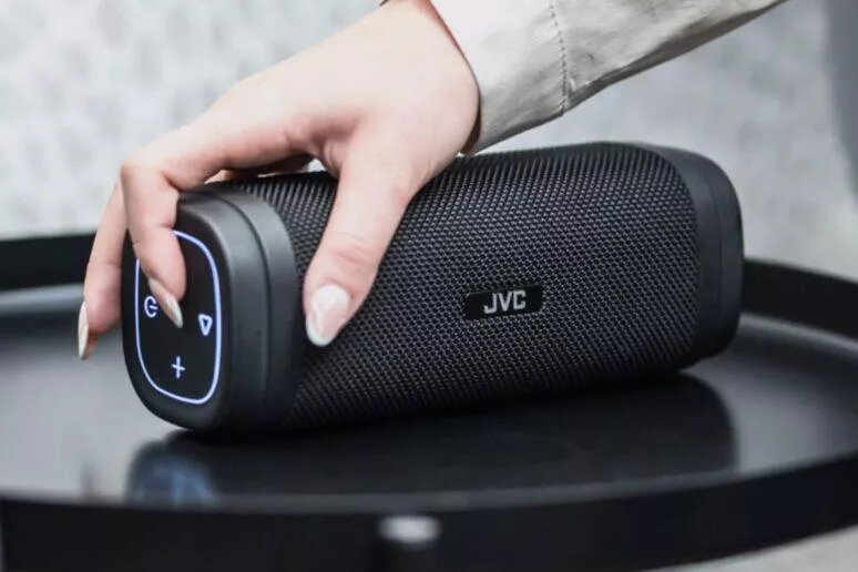 JVC XS-E622B JVC XS-E322B bluetooth přenosné reproduktory ČR novinka JVC XS-E622B JVC XS-E322B bluetooth přenosné reproduktory ČR novinka