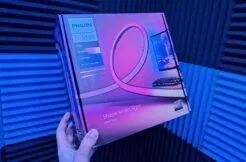 Philips Hue Play Gradient PC Lightstrip LED RGb pásek testování Philips Hue Play Gradient PC Lightstrip LED RGb pásek testování