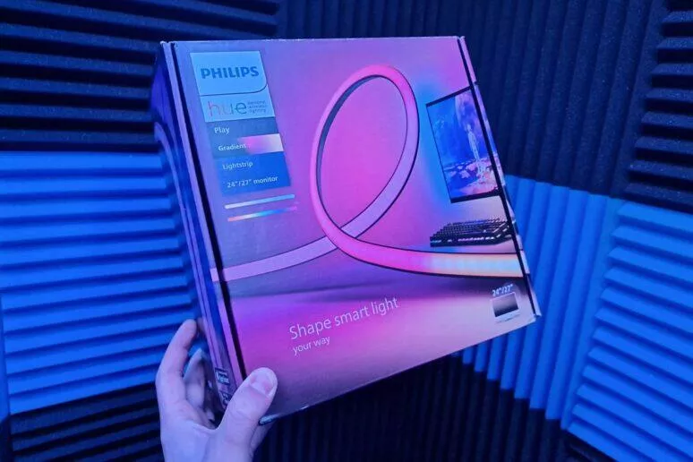 Philips Hue Play Gradient PC Lightstrip LED RGb pásek testování Philips Hue Play Gradient PC Lightstrip LED RGb pásek testování