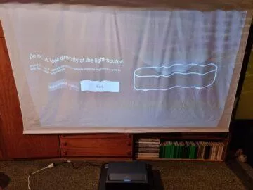 Xiaomi Mi 4K Laser Projector 150 projektor recenze plátno světlo