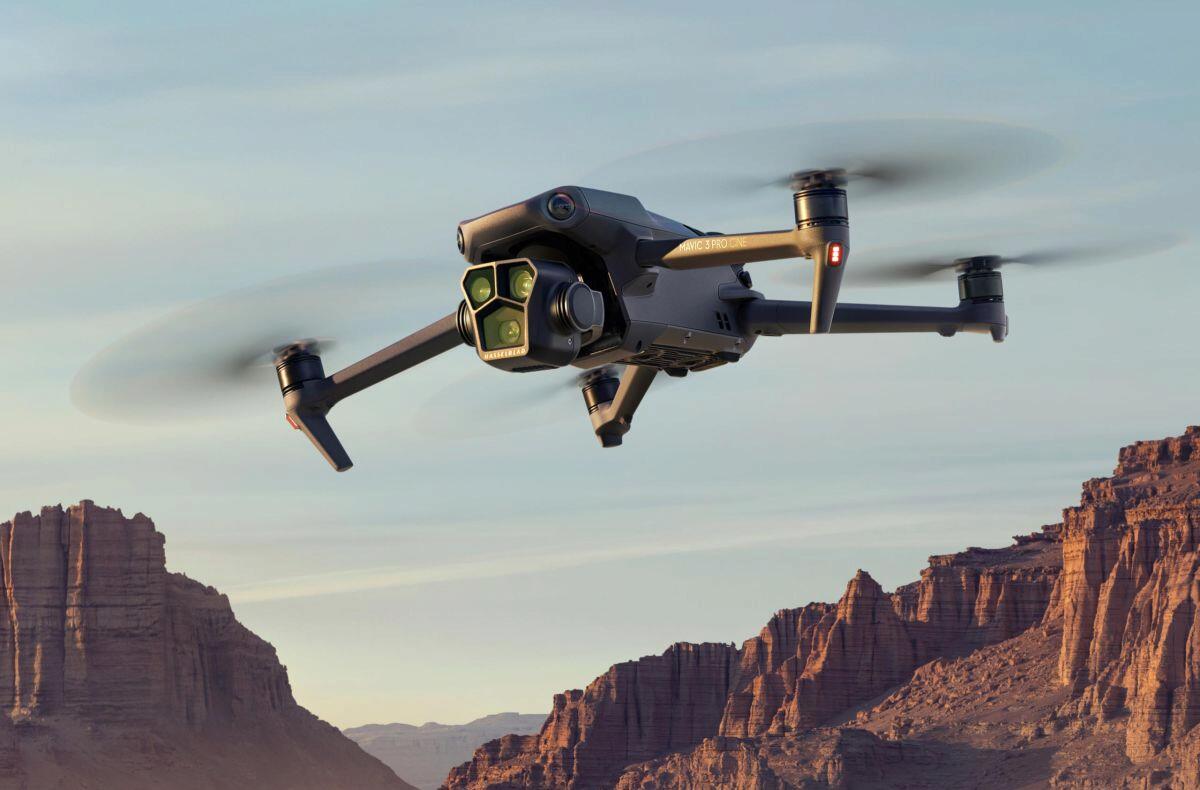 DJI Mavic 3 Pro je asi nejlepší dron pro běžné smrtelníky