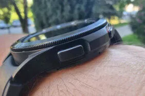 galaxy watch otočná luneta