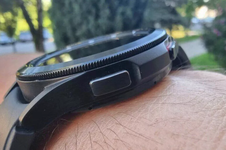 galaxy watch otočná luneta galaxy watch otočná luneta