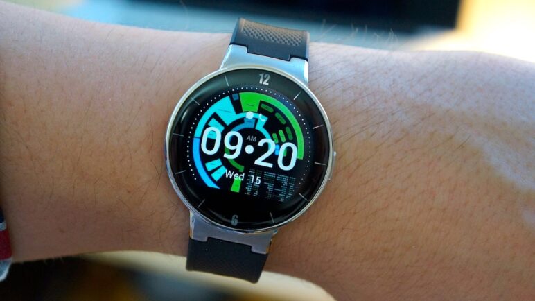 ALCATEL ONETOUCH WATCH Review: Petite Simplicity – At A Price | Pocketnow