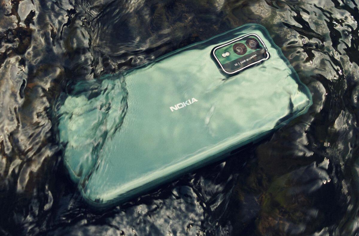 “Nerozbitná Nokia” je stále pojem. Dokazuje to novinka XR21