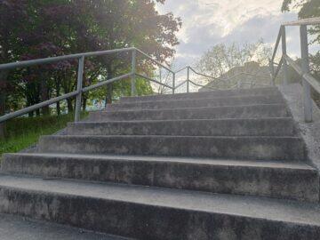 Redmi Note 12 Pro+ foto test klasika schody