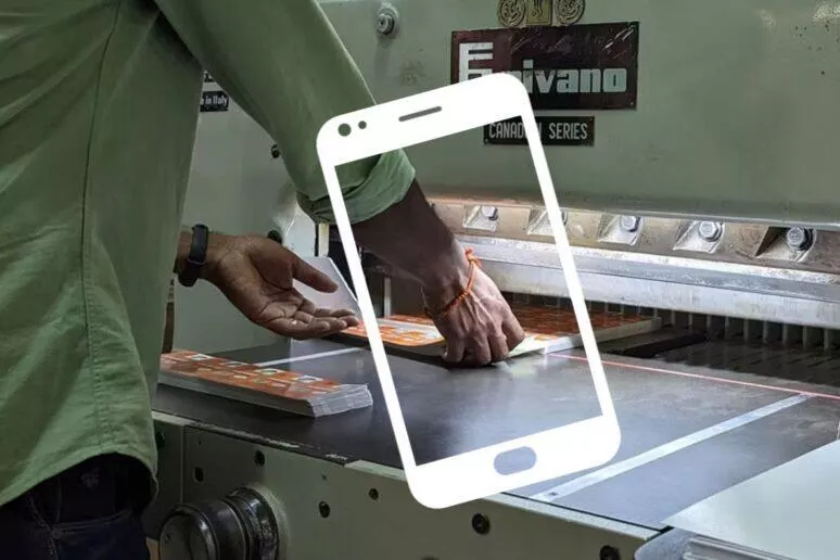 telefon mobil řezačka papíru nehoda telefon mobil řezačka papíru nehoda