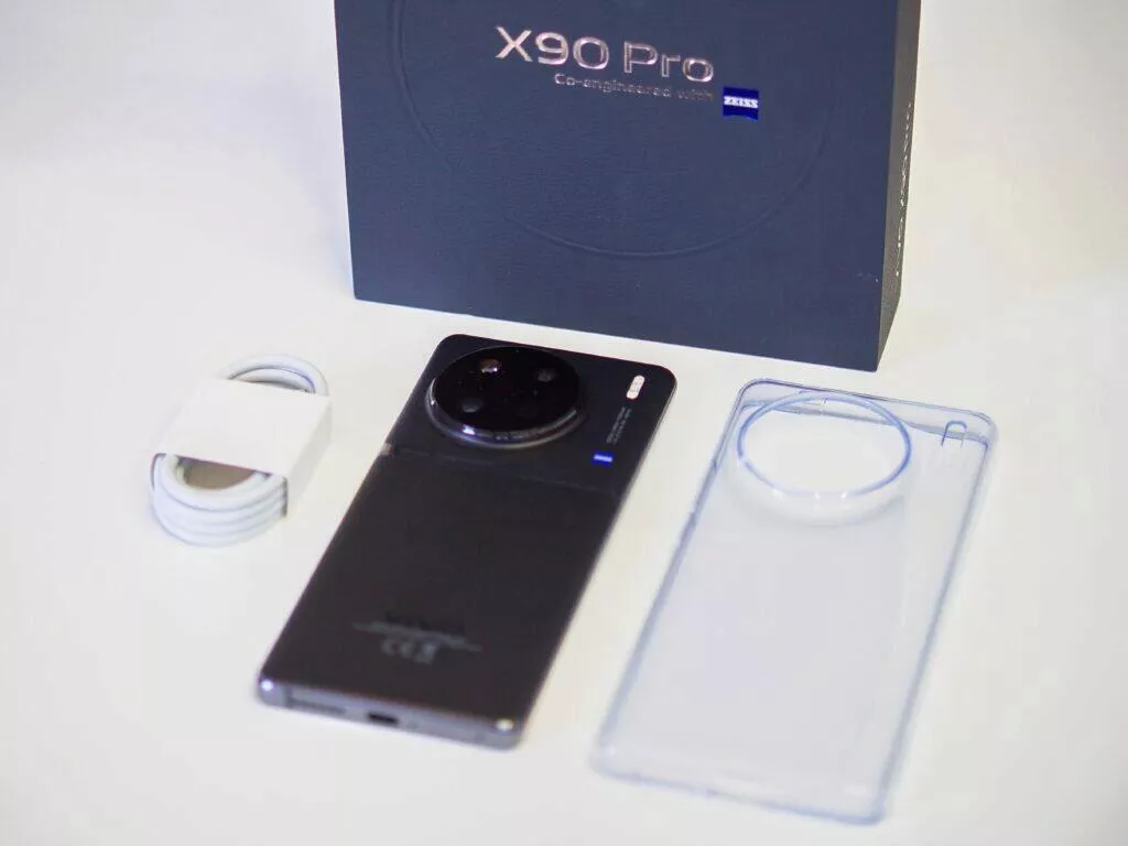 Vivo X90 Pro obsah balení