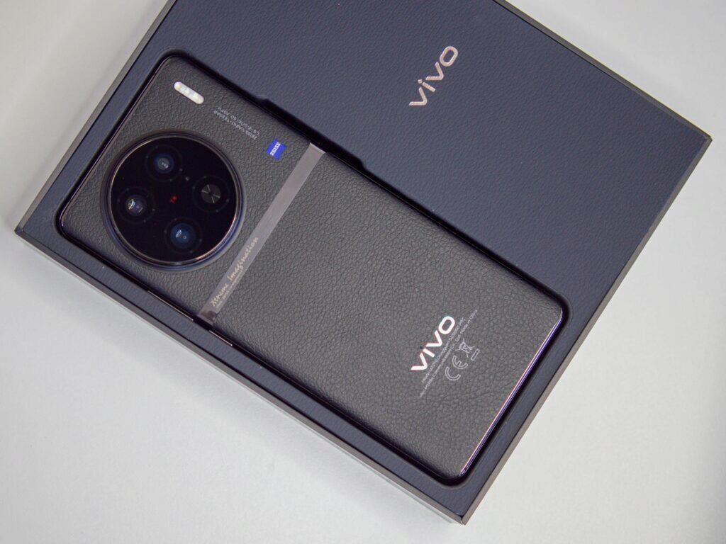 Vivo X90 Pro záda