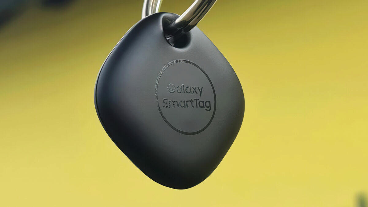 Nový SmartTag od Samsungu klepe na dveře. Uniklá fotka prozrazuje vítané vylepšení vzhledu