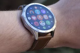 huawei watch gt 4 recenze