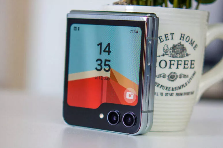 Samsung Galaxy Flip5 recenze Samsung Galaxy Flip5 recenze