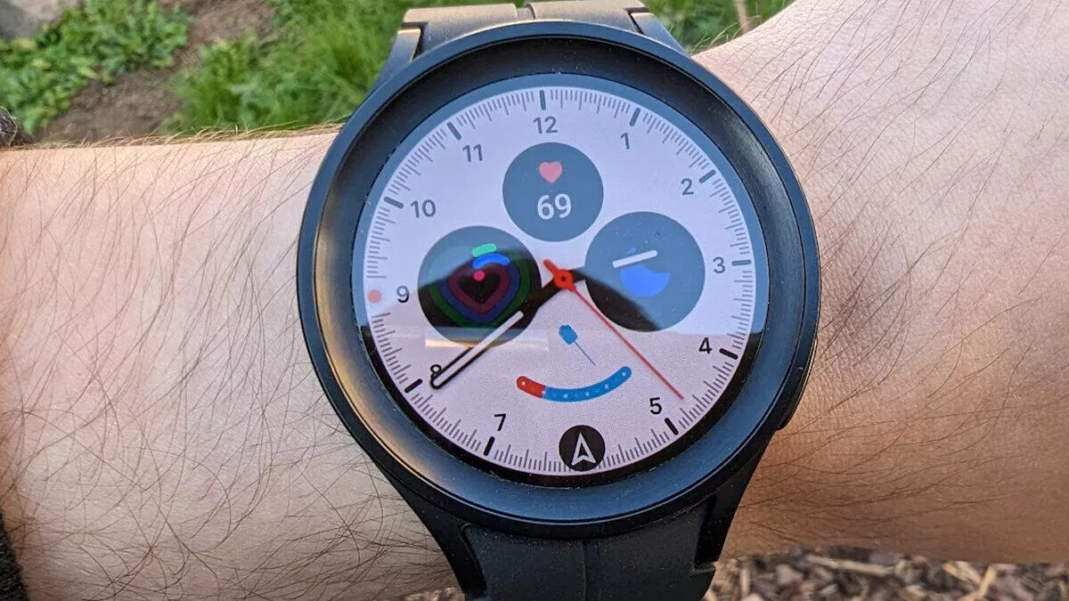 Galaxy Watch 4 a novější brzy nabídnou skvělou funkci. Známe ji z jablečného ekosystému