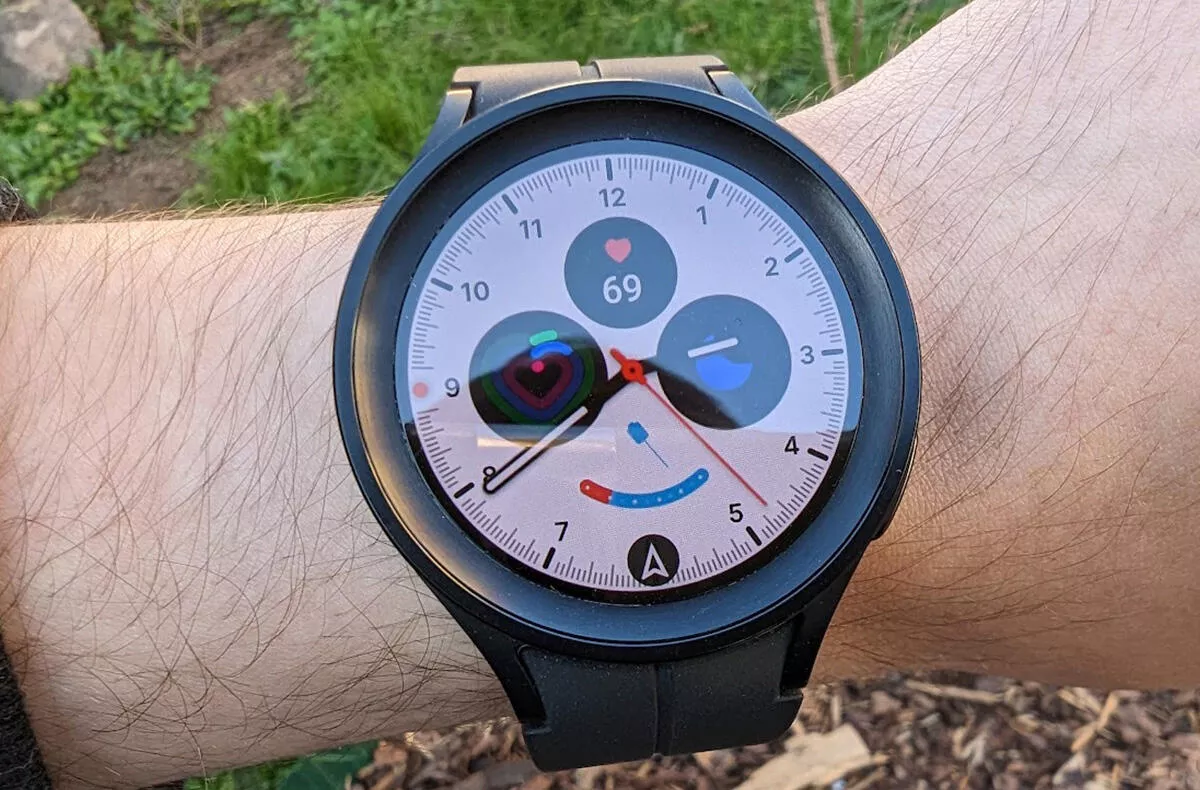 Super! Galaxy Watch nabídnou funkci, kterou má Apple roky