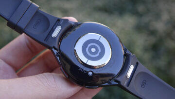 Samsung Galaxy Watch6 Classic zadní strana
