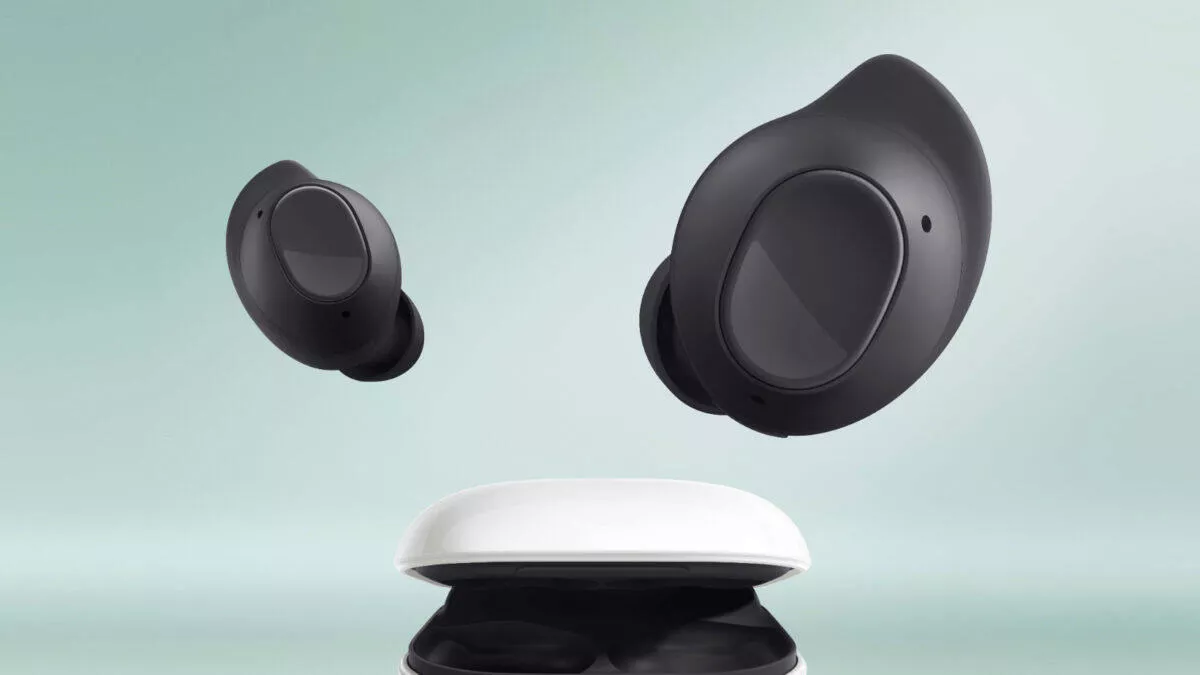 Galaxy Buds FE jsou nová nejlevnější sluchátka od Samsunugu, mají ANC a skvělý zvuk