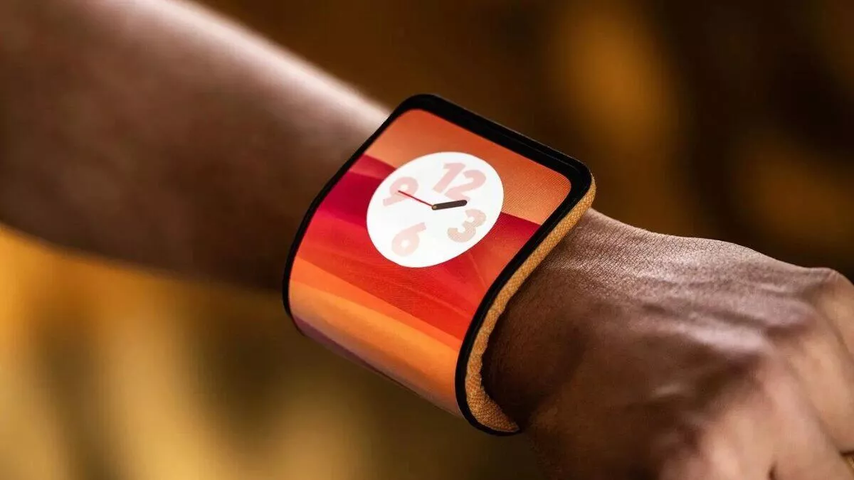 Telefon na zápěstí? Motorola ukázala budoucnost a vypadá skvěle!