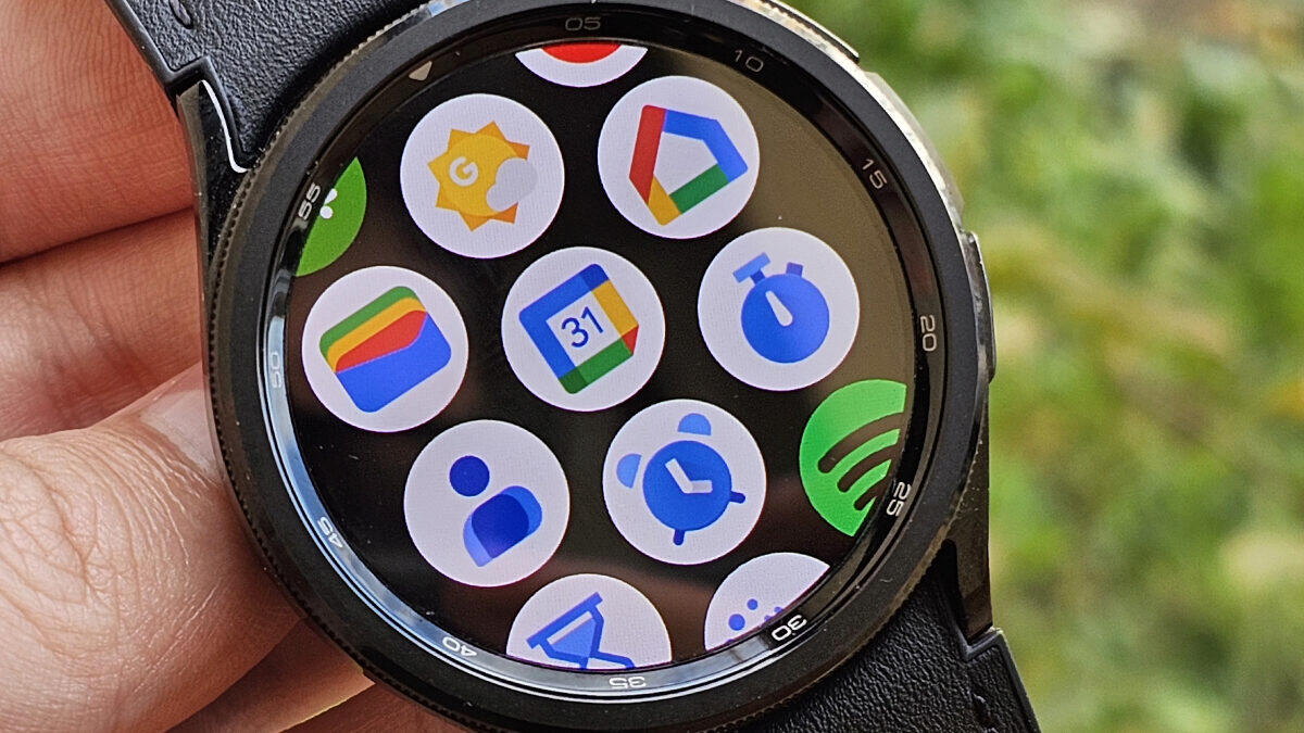 Konečně. Kalendář Google zamířil na chytré hodinky se systémem Wear OS