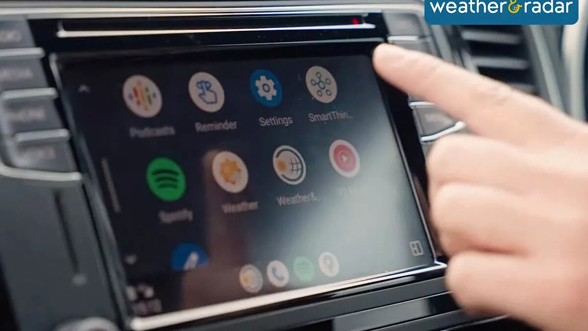 Stahujte! Populární Android Auto aplikace pro předpověď počasí dostává velkou aktualizaci