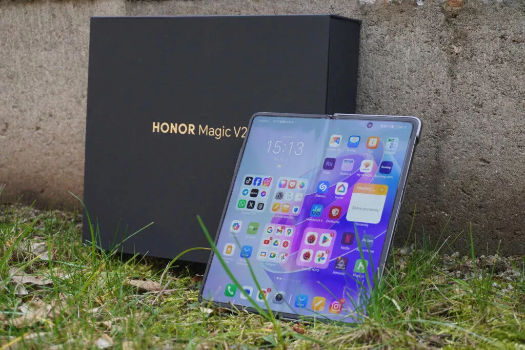 Honor Magic V2 balení