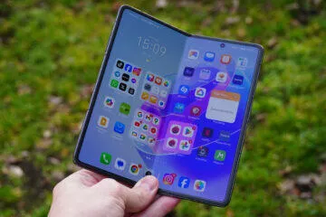 honor magic v2 recenze