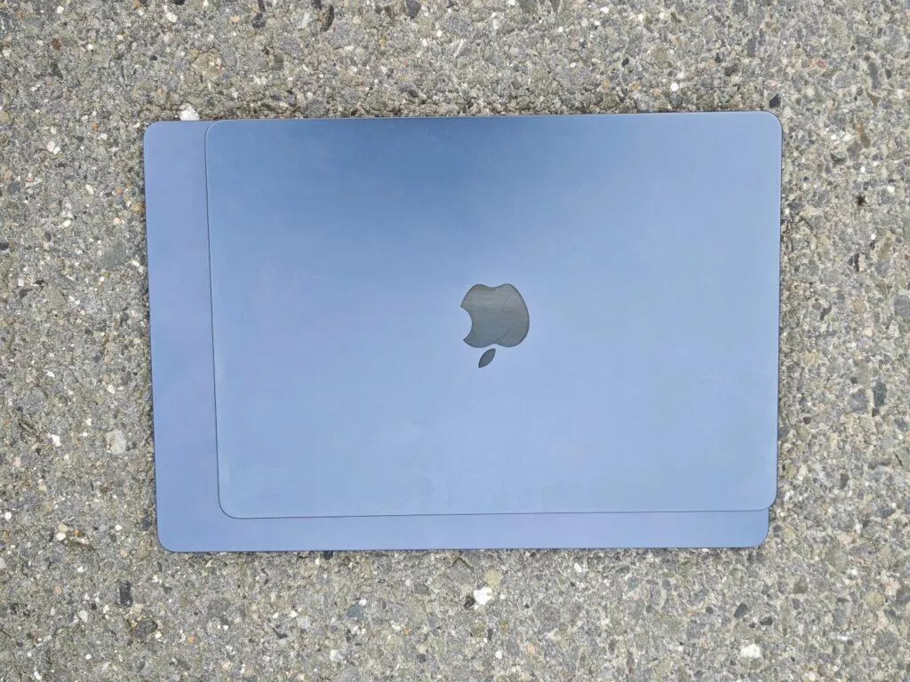 MacBook Air M2