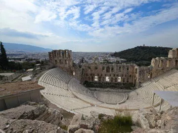 zahájení prodeje realme 12 Pro Series 3 Atény Akropolis