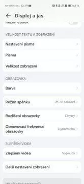 Černý kůň mezi letošními vlajkami (recenze) 42 displej nastavení honor magic6 pro