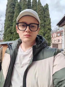 Černý kůň mezi letošními vlajkami (recenze) 76 Honor Magic6 Pro selfie