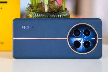 Realme 12 Pro+ recenze