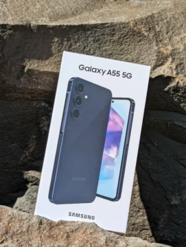 Fešák balancující na ostří nože (recenze) 2 Samsung Galaxy A55 5G