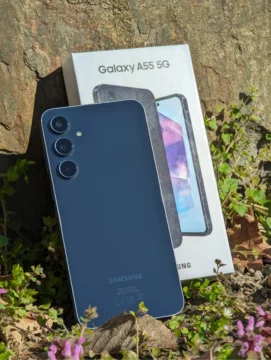 Fešák balancující na ostří nože (recenze) 1 Samsung Galaxy A55 5G