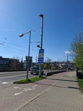 Fešák balancující na ostří nože (recenze) 28 samsung galaxy a55 5g hlavni 4