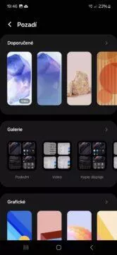 Fešák balancující na ostří nože (recenze) 19 samsung galaxy a55 5g screenshoty 12