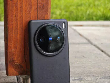 Výkonná bestie s fotoaparátem, který pohladí po duši 50 Xiaomi 14 Ultra fotografie vivo 3x tele
