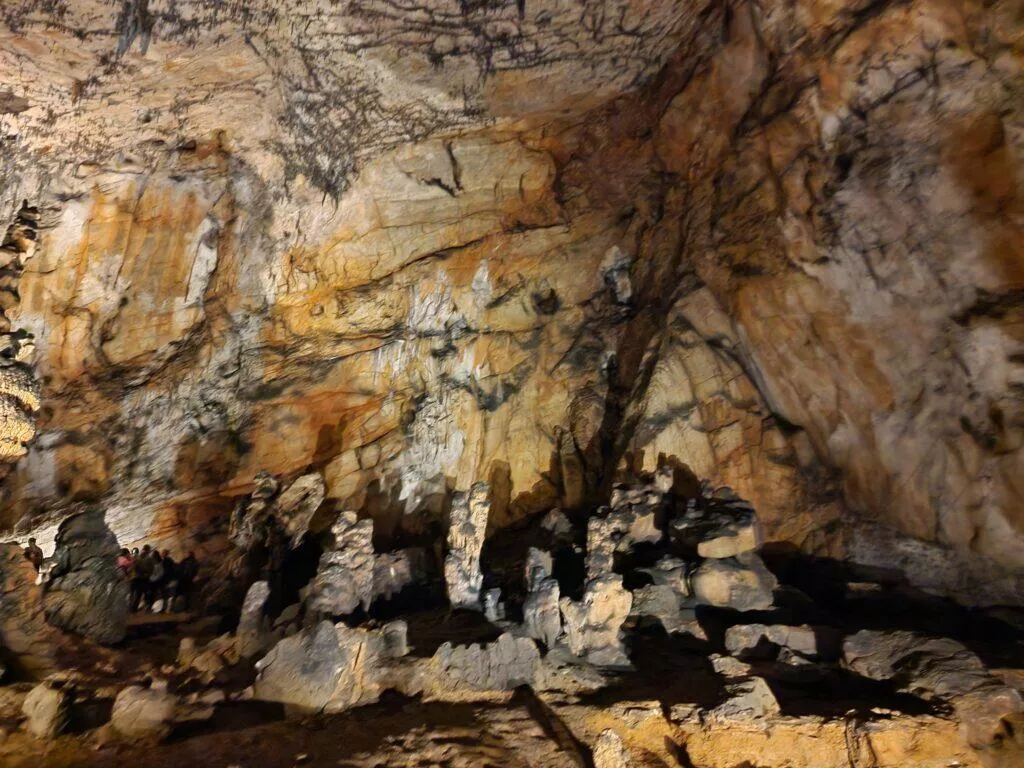 Jeskyně foceno ve spěchu