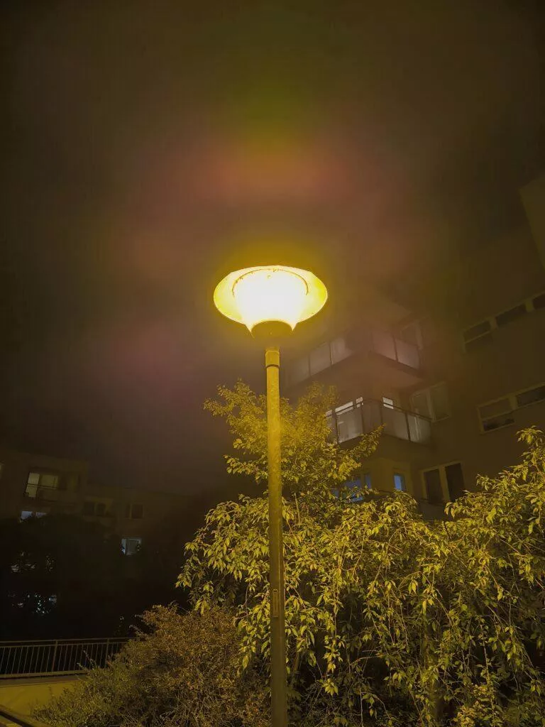 redmi note 13 pro plus nocni fotografie 4
