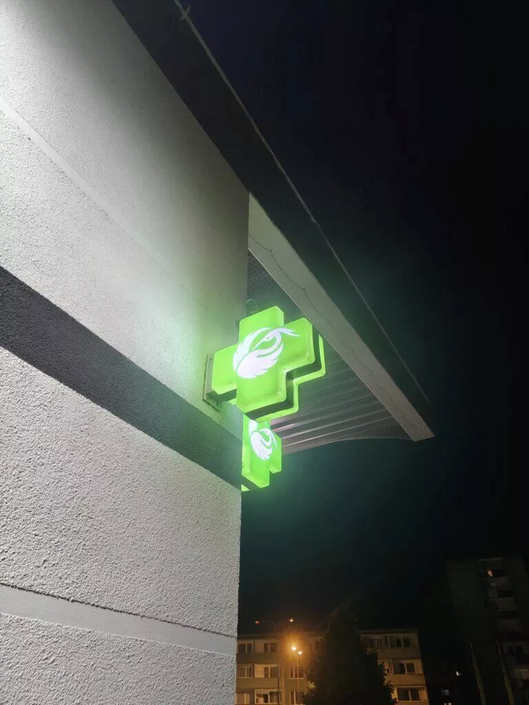 realme 12 pro nocni fotografie 4