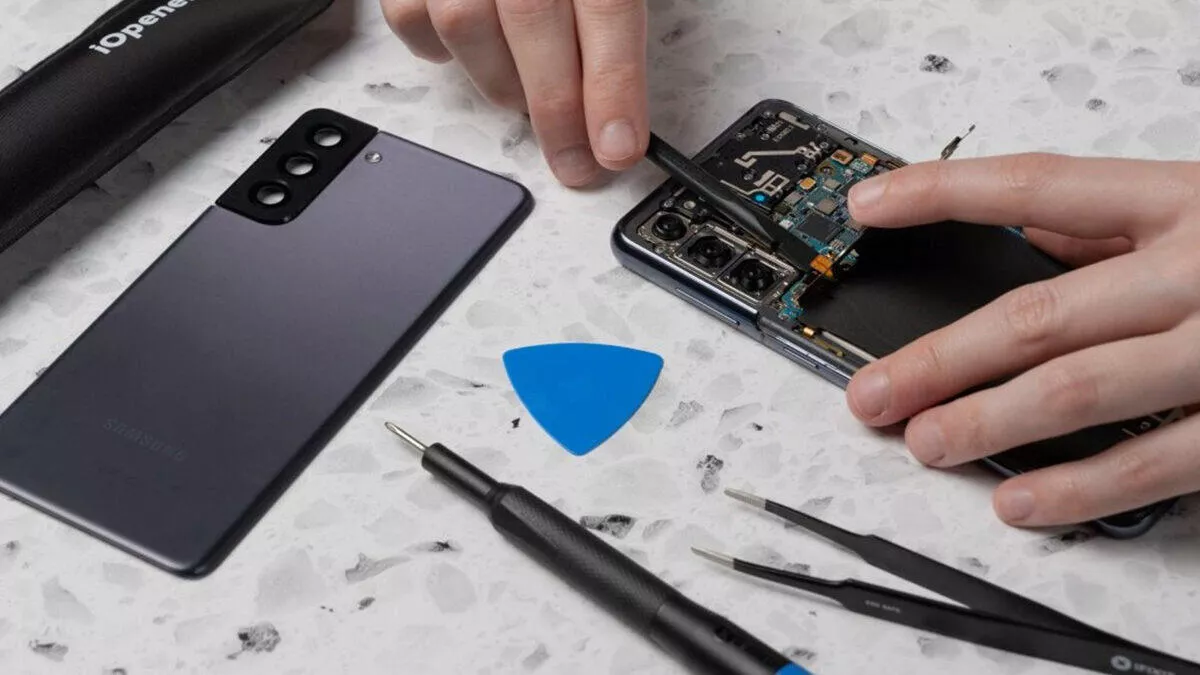 Samsung a iFixit se pohádali a ukončili spolupráci. Samsung se prý nesnaží o snadnou opravitelnost