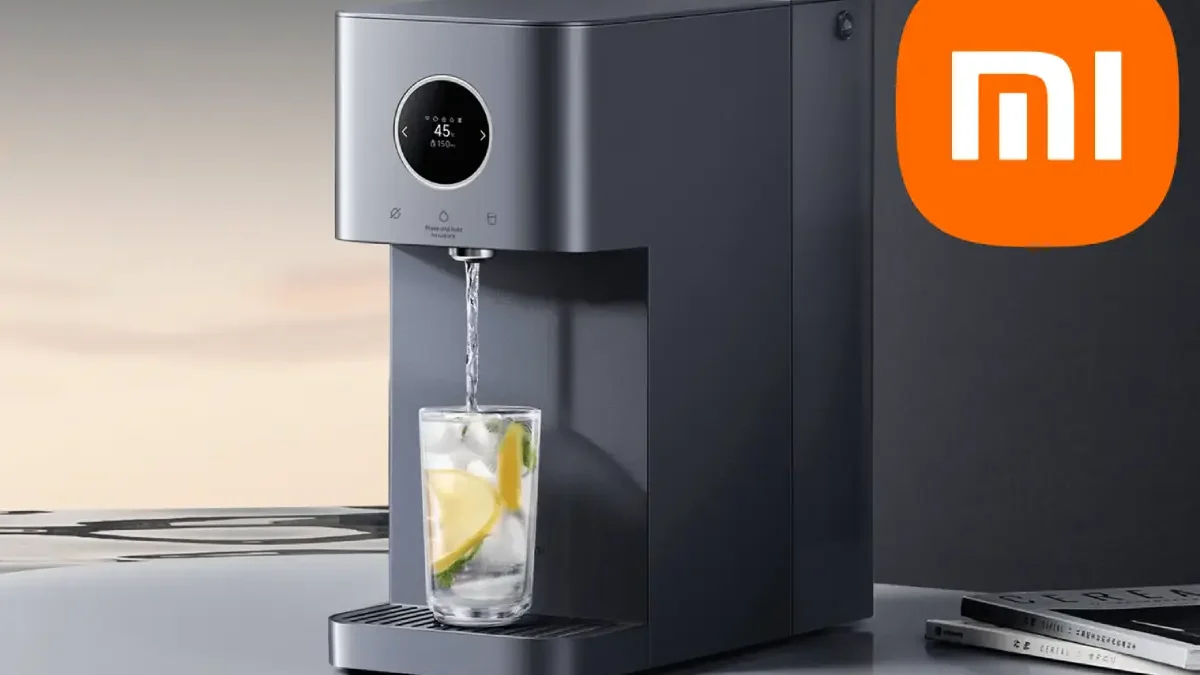 I pití může být chytré! Dávkovač vody od Xiaomi propojíte s mobilem, má super funkce