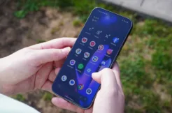 Google Pixel 9 Pro XL OLED displej domovská obrazovka Google Pixel 9 Pro XL OLED displej domovská obrazovka
