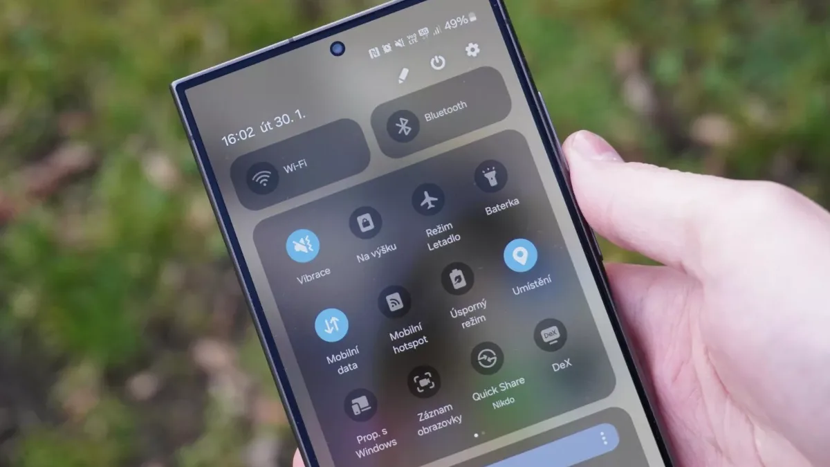 Na Samsungu už žádný nepořádek v oznámeních! One UI 7 přináší šikovnou novinku