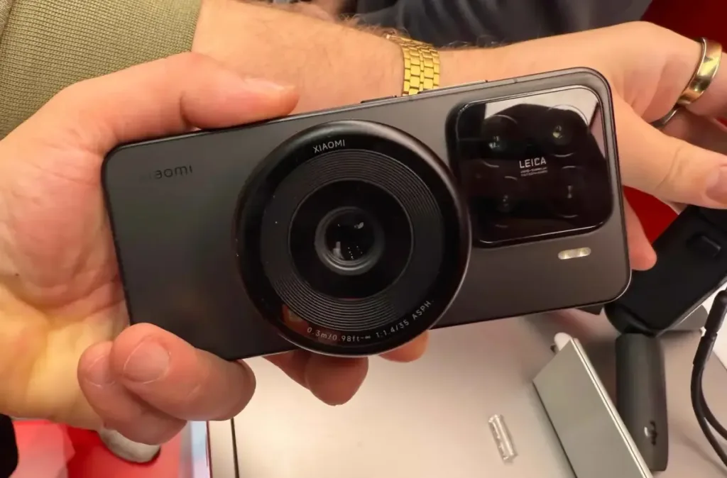 Xiaomi Modular Optical System koncept na mwc 2025 v nasich rukou nahled