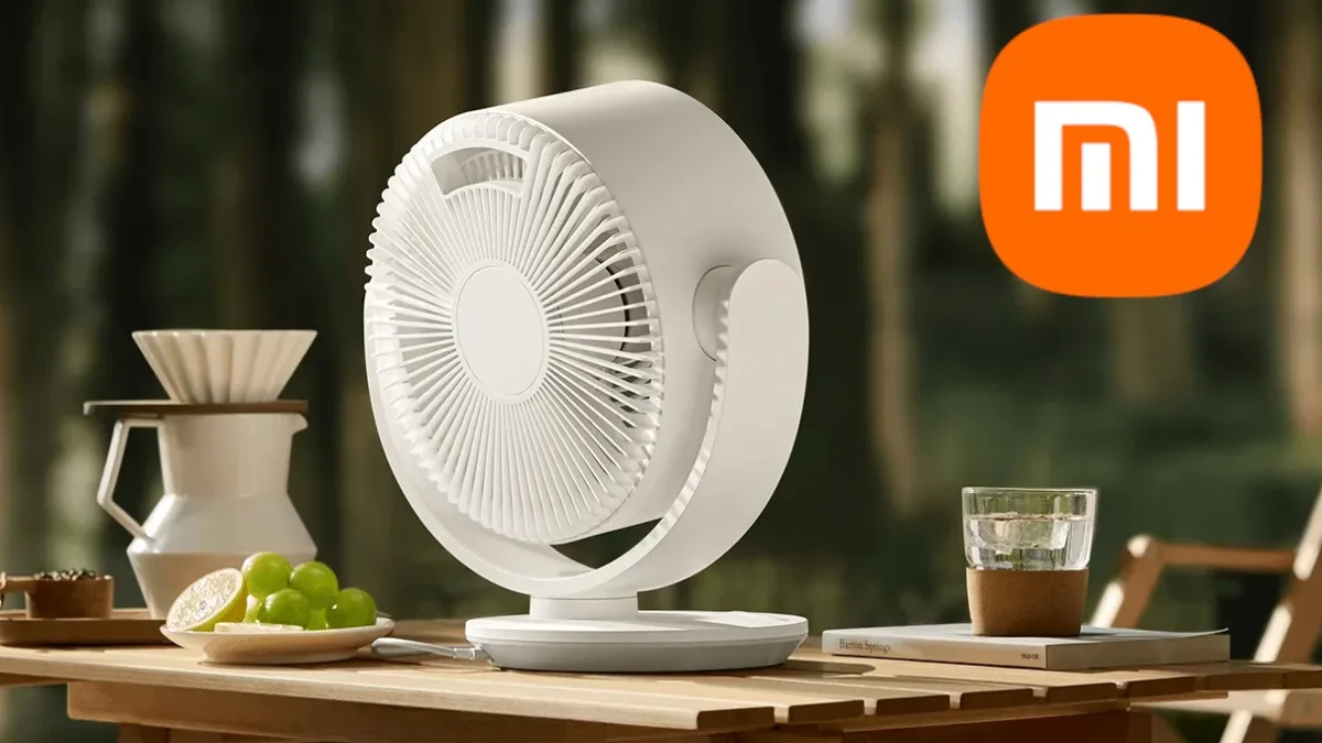 Geniální větráček od Xiaomi stačí připojit k powerbance! Do léta by mohl být i u nás