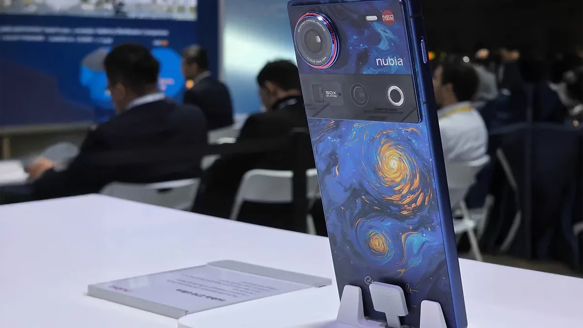 Nubia Z70 Ultra naživo: Mrkněte se se s námi na vlajkovou loď, která nestojí majlant