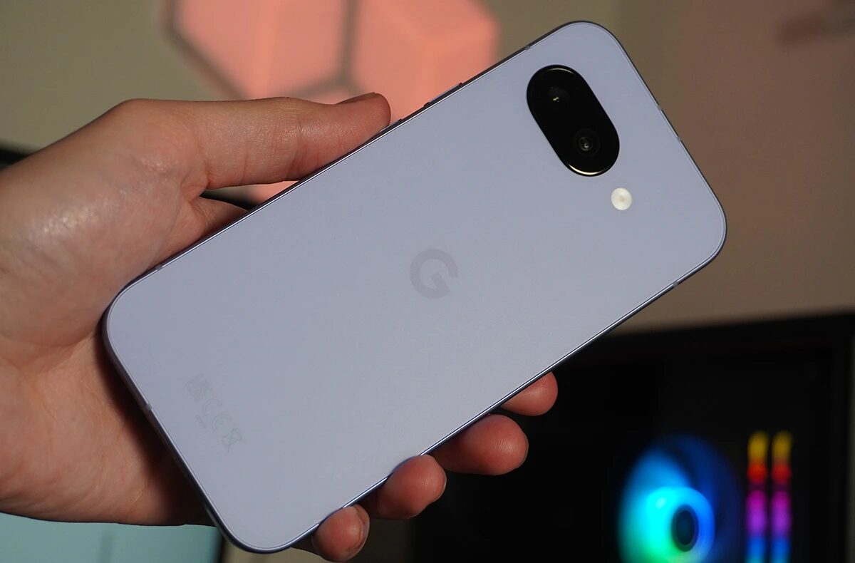 pixel 9a iris zadní strana