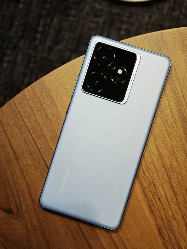 realme gt 7 modra