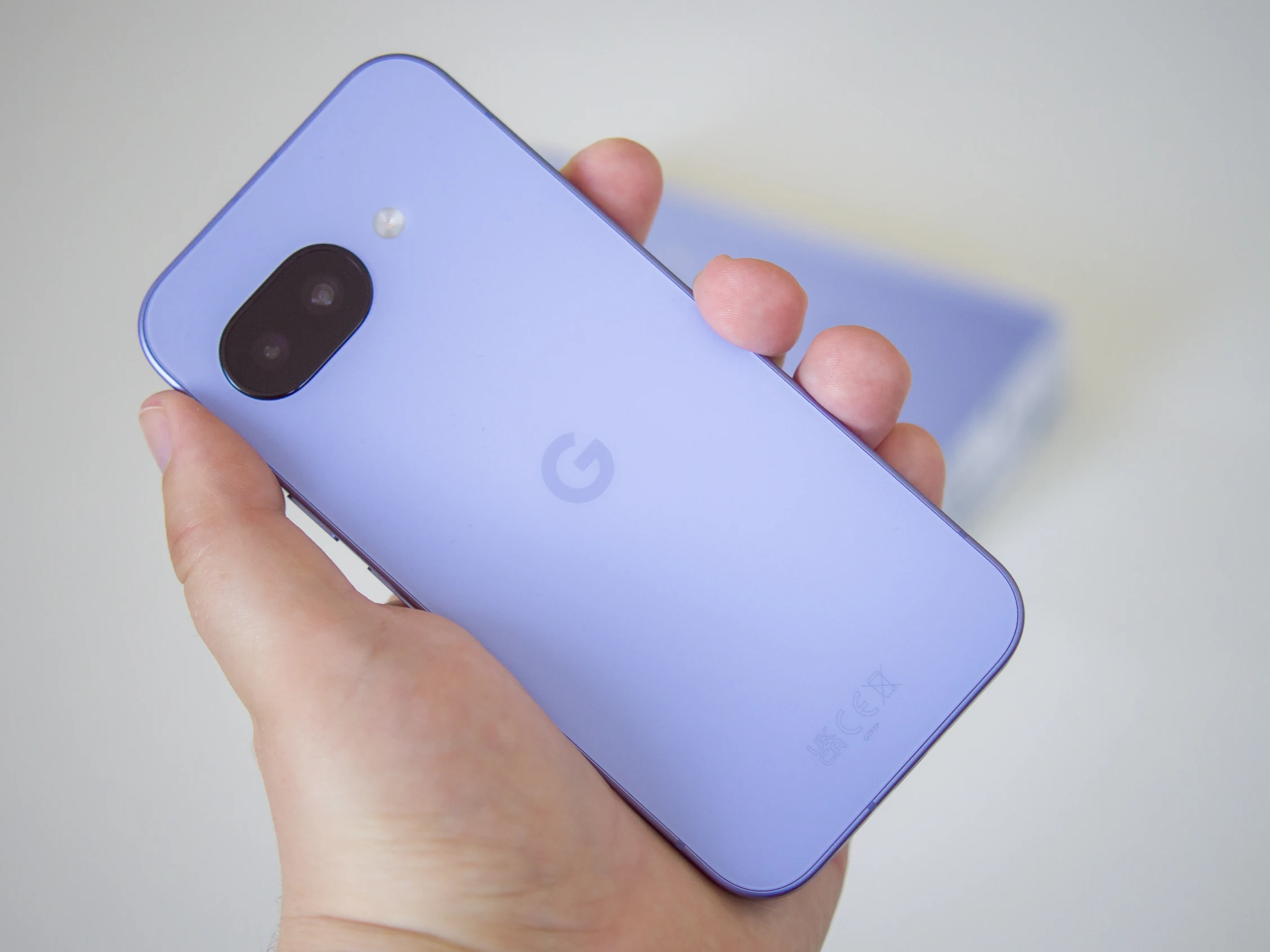 Google Pixel 9a recenze